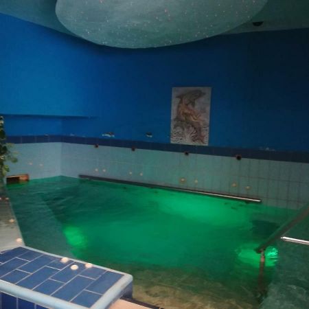 9 Queens Spa Hotel Loutra Edipsou  ภายนอก รูปภาพ