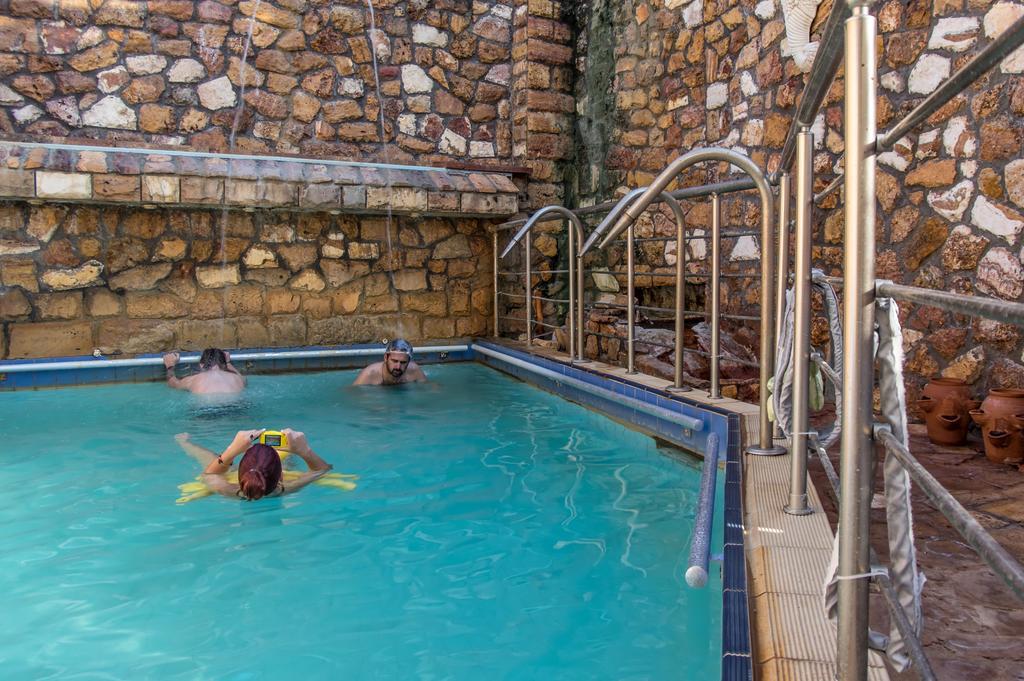9 Queens Spa Hotel Loutra Edipsou  ภายนอก รูปภาพ
