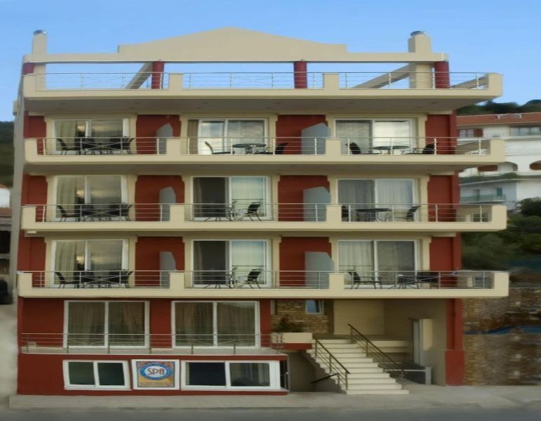 9 Queens Spa Hotel Loutra Edipsou  ภายนอก รูปภาพ