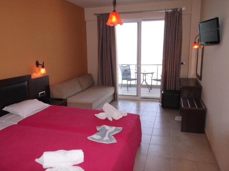 9 Queens Spa Hotel Loutra Edipsou  ภายนอก รูปภาพ
